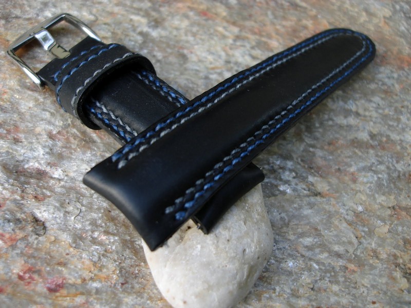 Scott's Graham Silverstone on Double stitched 'Weekender Series' strap