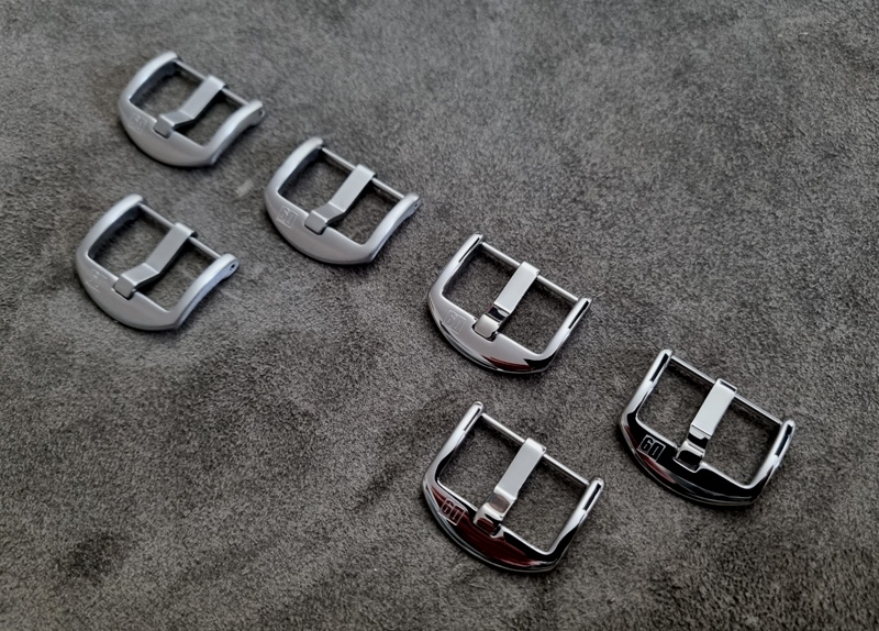 New 22mm 'D9' Logo Thumbnail Buckles