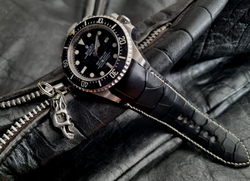 Racing Black Alligator for Rolex Deepsea with Fully Integrated Fit