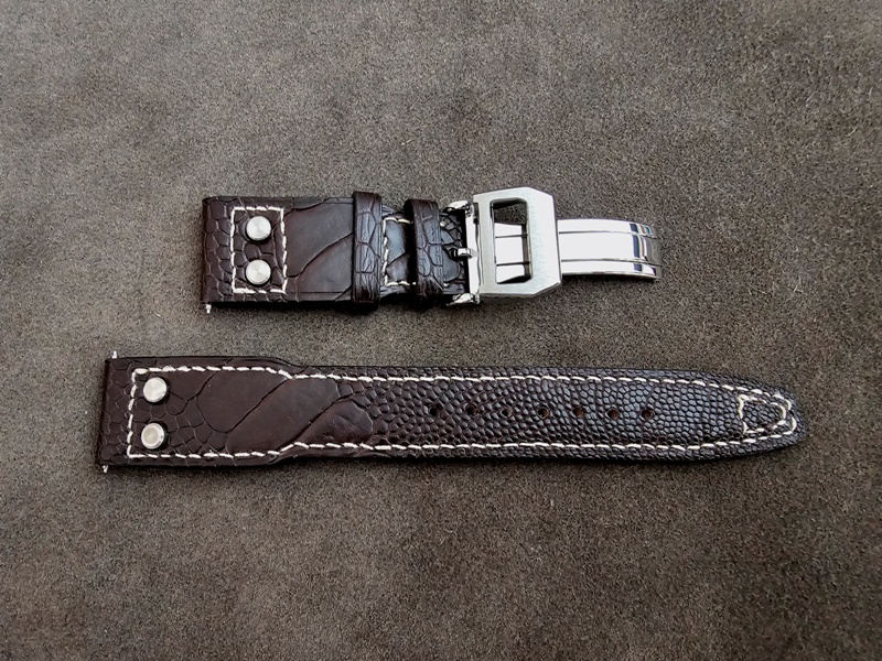 Tobacco Ostrich Leg Pilot strap with rivets at the lugs