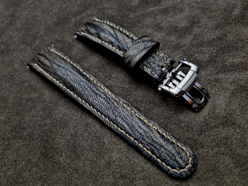Patek Philippe 5326G: A Bespoke Old English Grey Goat Strap