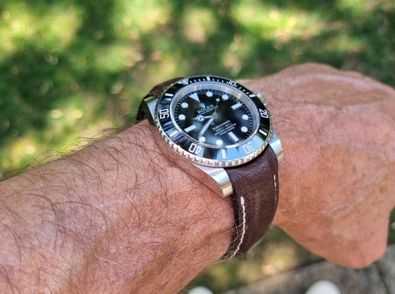 Mahogany Kangaroo strap for Rolex (15) Mahogany kangaroo leather watch strap with curved lug fitment, handcrafted in premium leather for a seamless case integration and vintage-inspired luxury watch style.