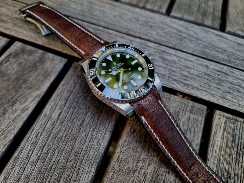 Mahogany Kangaroo strap for Rolex (4) Mahogany kangaroo leather watch strap with curved lug fitment, handcrafted in premium leather for a seamless case integration and vintage-inspired luxury watch style.